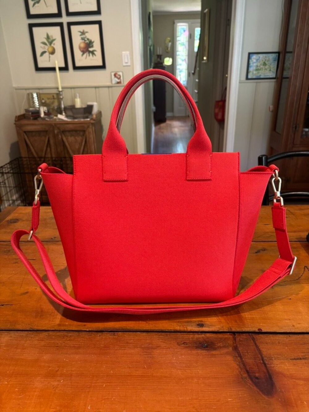 Rothy's The Handbag in Poppy - Discontinued - - Picture 3 of 6